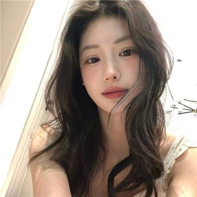 沼泽深处的女孩